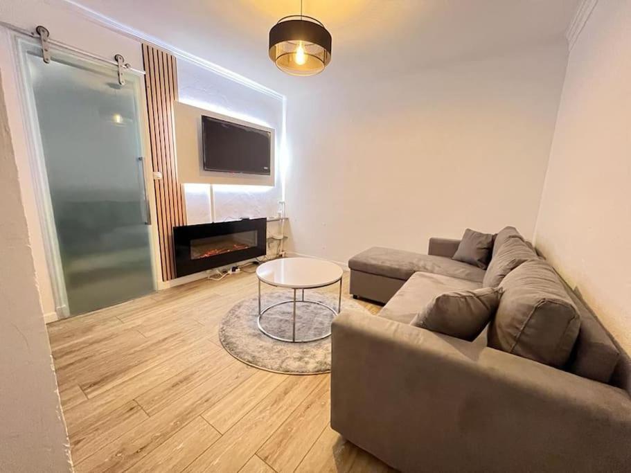 Charmant Appartement Pres De Paris - L'Inaya Maisons-Alfort Eksteriør bilde